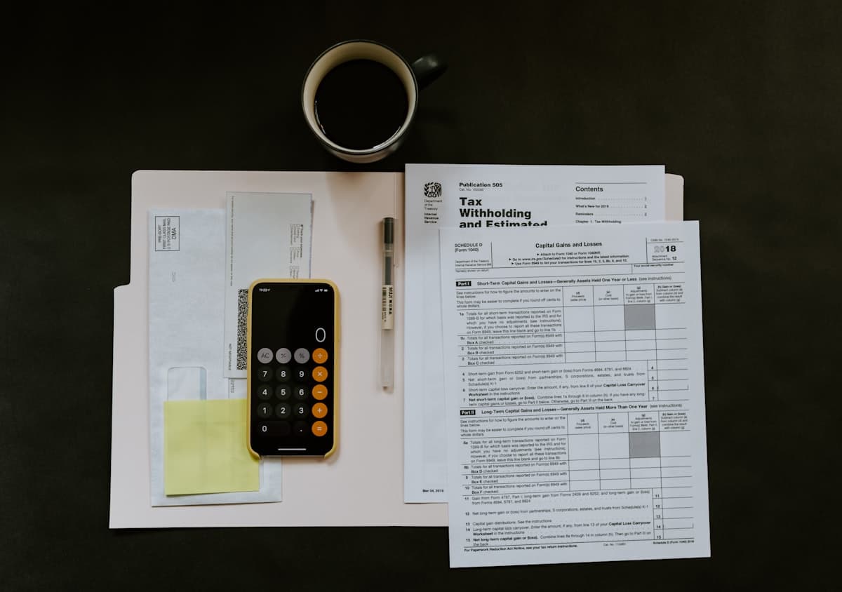 Guide fiscal LMNP 2026 : micro-BIC, régime réel et nouvelles règles