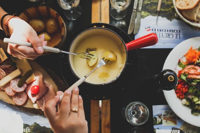 Box raclette pour les voyageurs